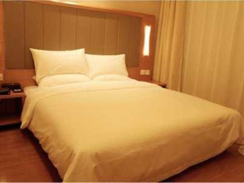 Ji Hotel Changsha Helong Stadium Zewnętrze zdjęcie